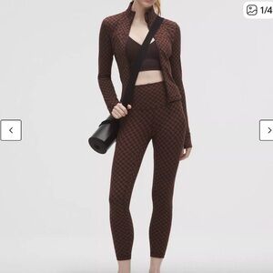 Define Jacket, Flow Y Bra, 25” High Rise Legging Set | Lululemon